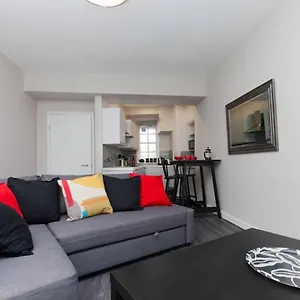 https://1-bedroom-apartment-with-balcony-in-royal-mile.edinburghhotelsuk.org